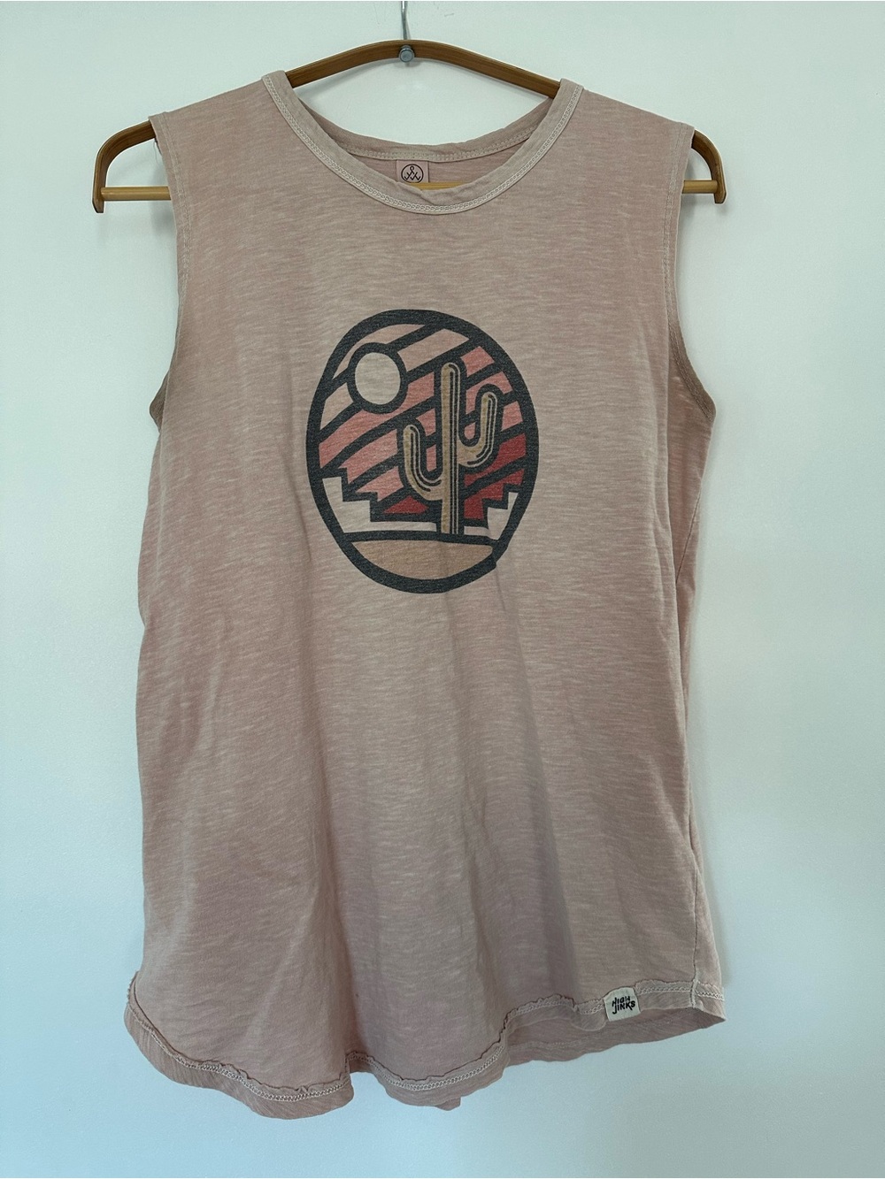 Light Pink Desert Print Graphic Muscle Tank Size XS